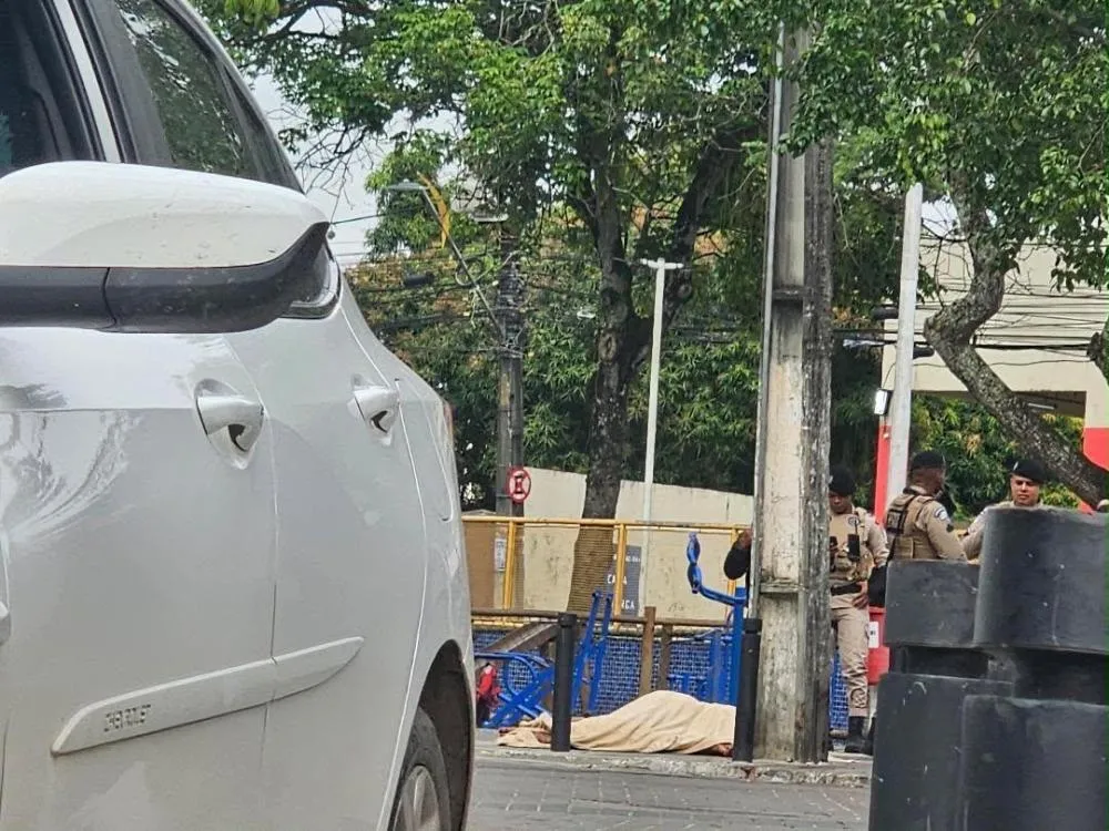 Briga deixa um morto e outro ferido na Praça Abrantes
