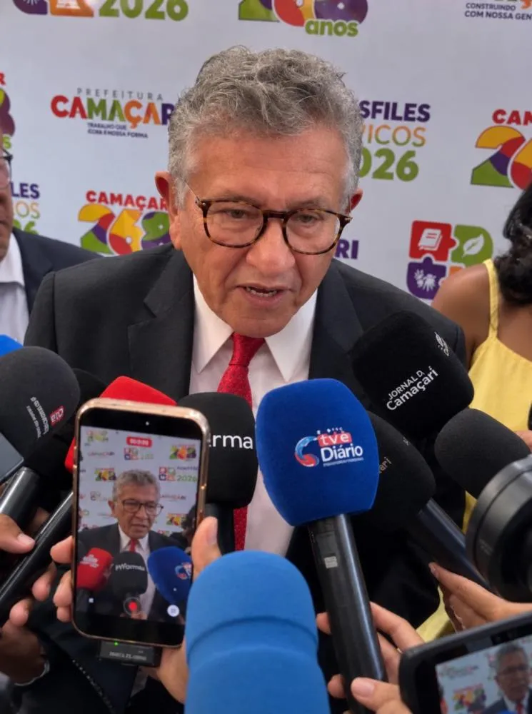 “Nosso time será eleito e reeleito”, afirma Caetano durante desfile de 7 de Setembro na Gleba E