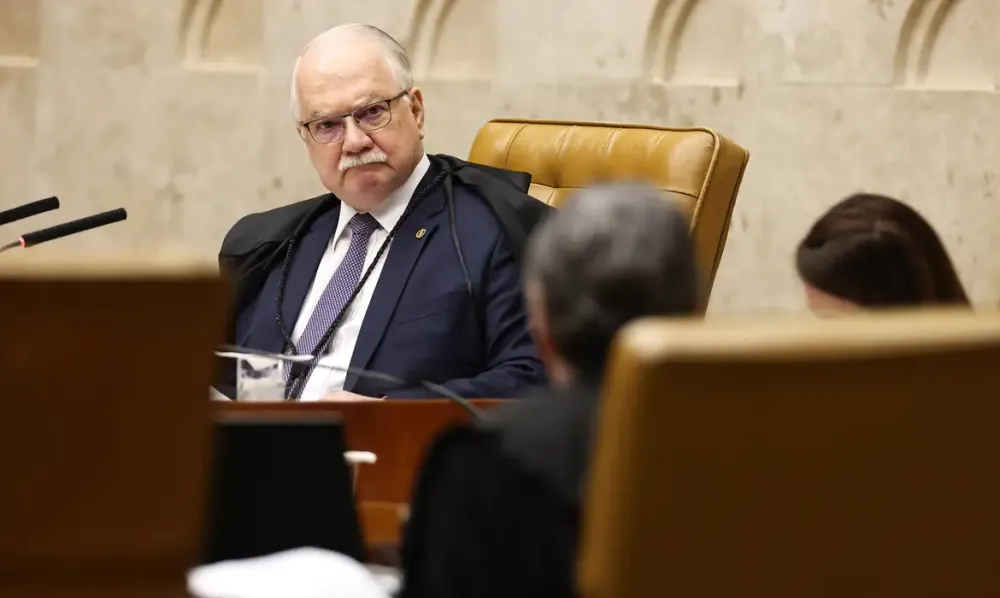 Em meio a crise, Fachin cancela sessão plenária desta quarta (9)