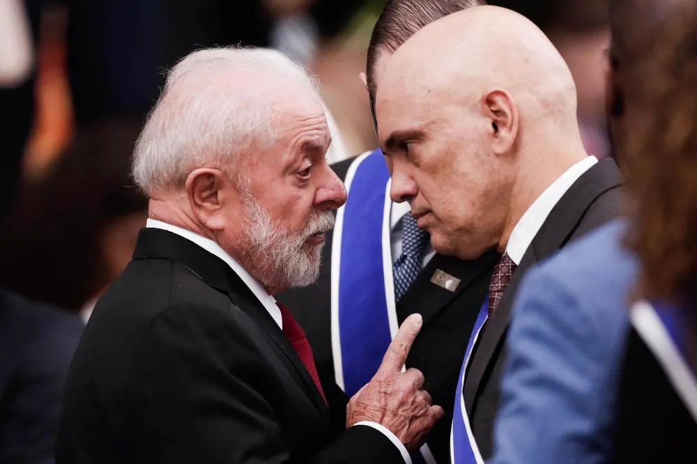 Lula é aconselhado por aliados a se afastar de Moraes