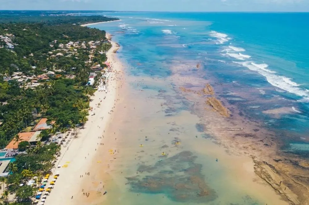 Bahia lidera turismo no Brasil com alta de 5,9% em 2026