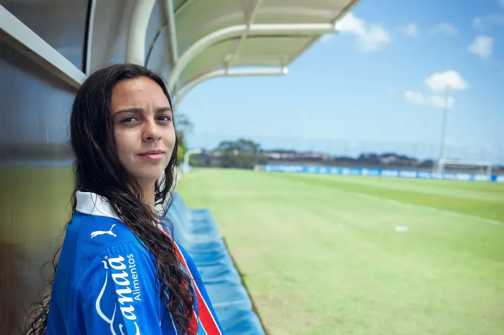 Bahia contrata lateral ex-Inter que estava no Itabirito-MG