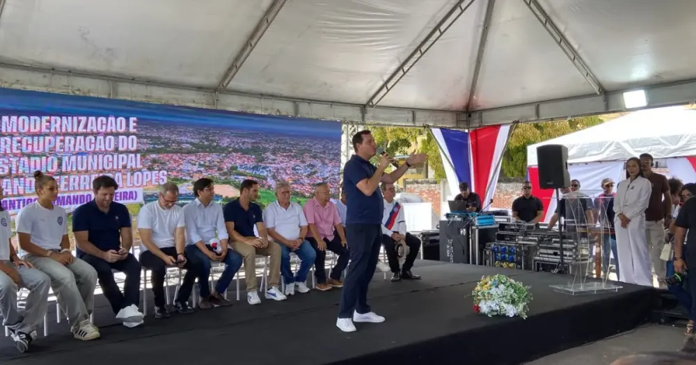 Estádio de Camaçari terá gramado padrão Fifa, iluminação e vestiários com investimento de R$ 12 milhões